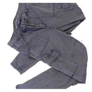 American Eagle Woman’s Cargo Pants